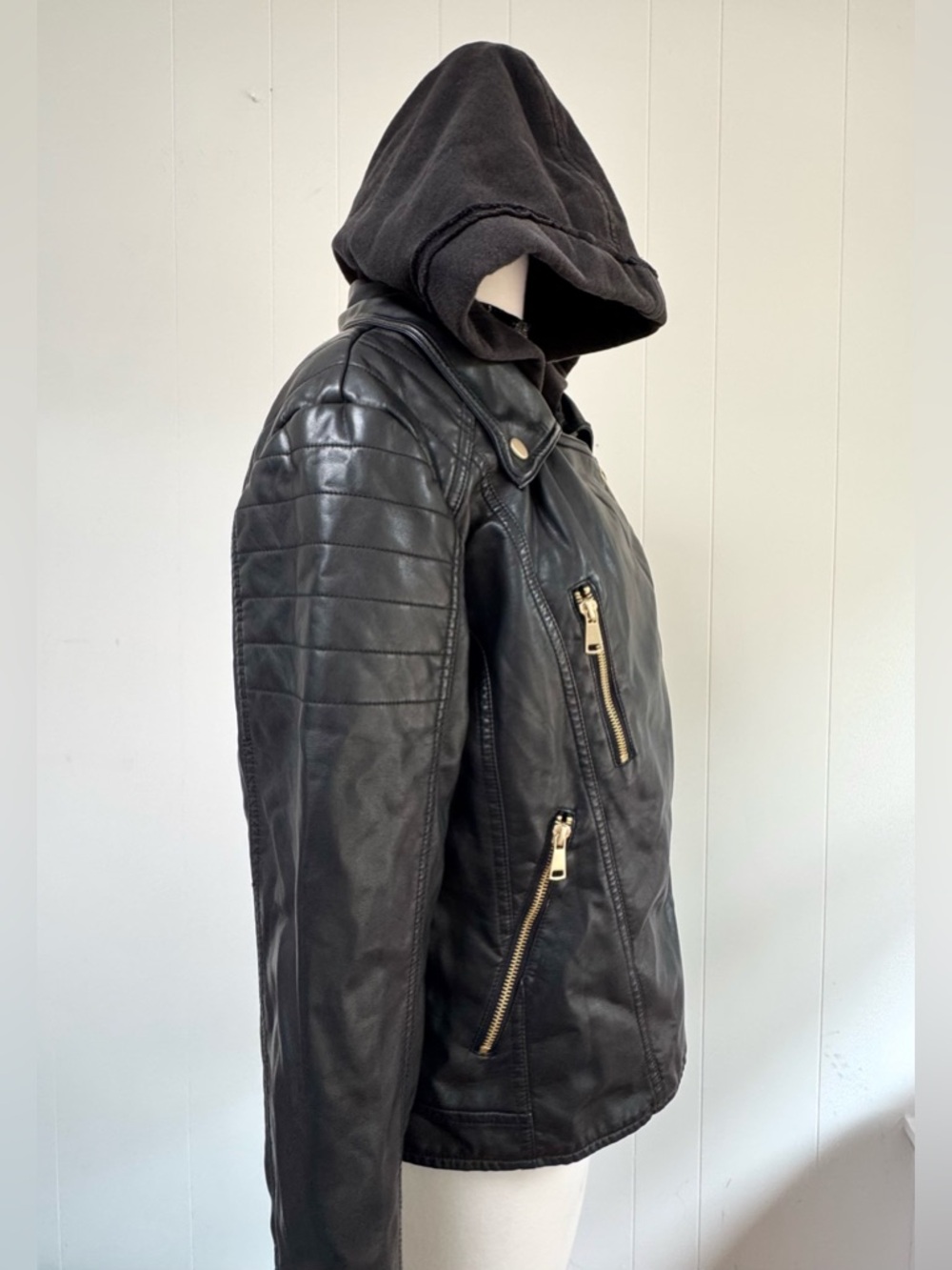 🔥Free People We The Free Harriett Black Vegan Leather Hooded Moto Jacket *Tear* - Picture 8 of 15